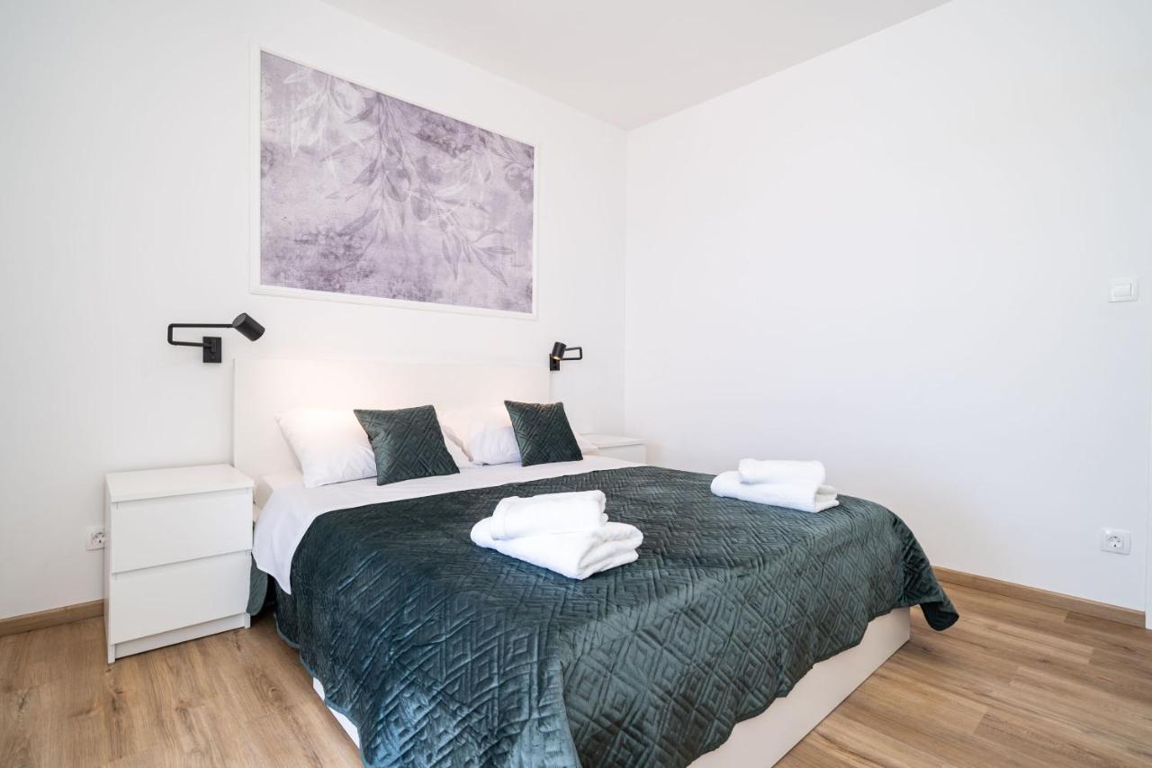 Apartments Nina & Paula - Apartment Nina Stikovica Екстер'єр фото